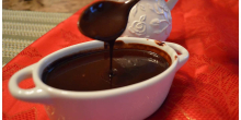 Home Made Chocolate Fudge sauce / 10 minute fudge sauce [Paleo, AIP]
