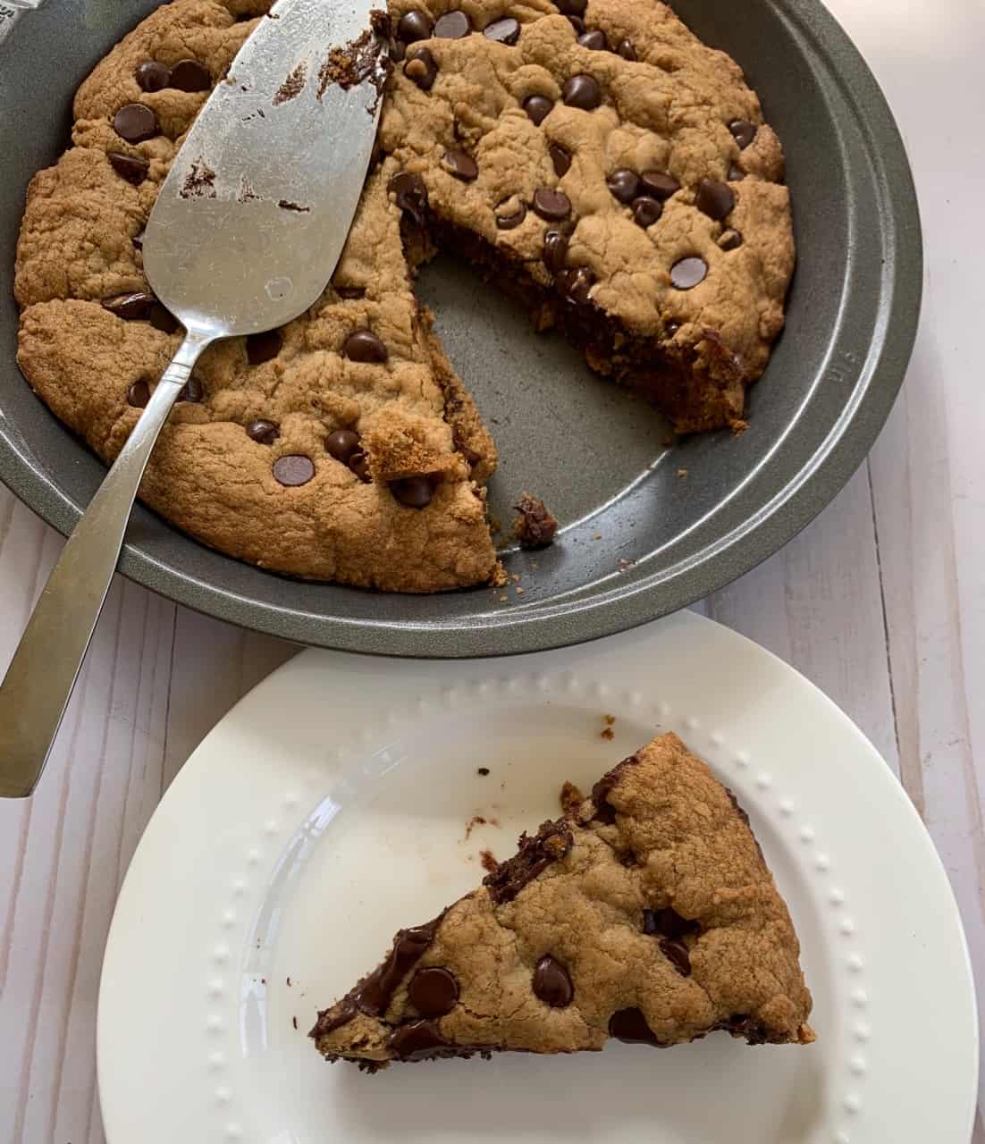 Chocolate Chip Cookie Pie (gluten free, nut free, dairy free)